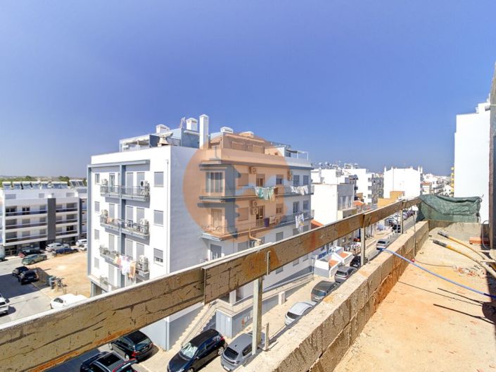 Image No.1-3 Bed Apartment for sale