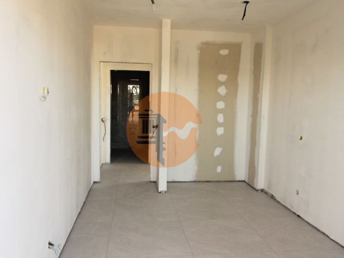 Image No.26-3 Bed Apartment for sale