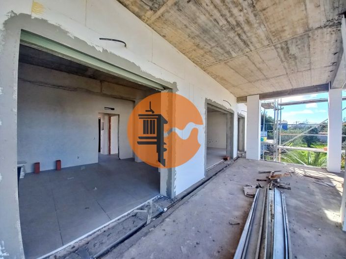 Image No.19-2 Bed Apartment for sale