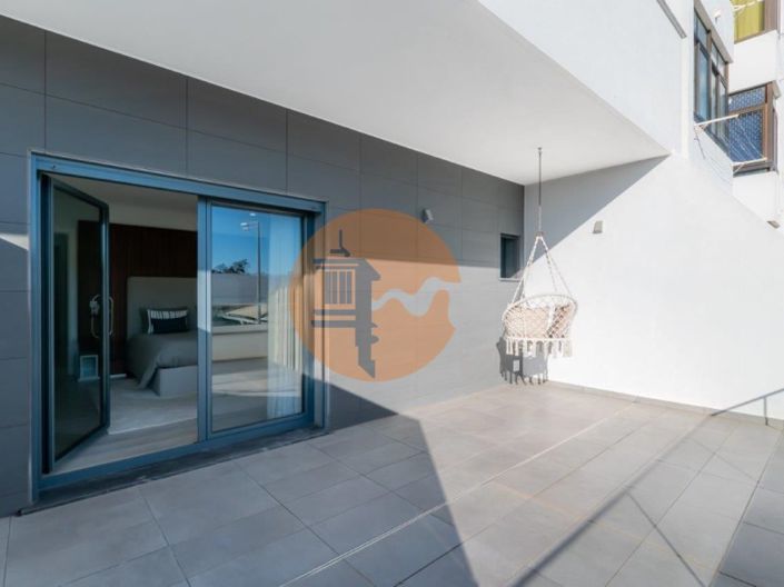 Image No.17-4 Bed House for sale