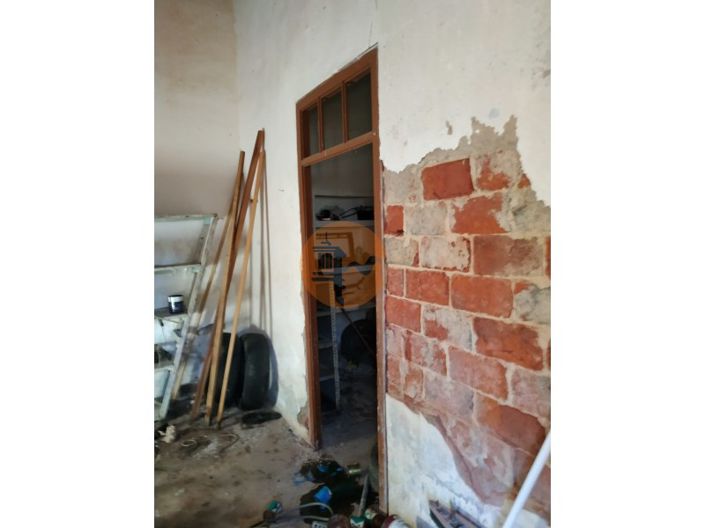 Image No.29-3 Bed Farmhouse for sale