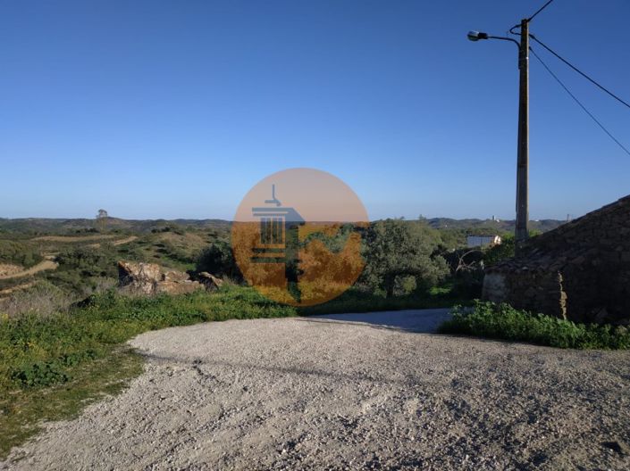 Image No.42-3 Bed Farmhouse for sale