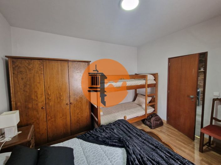 Image No.28-2 Bed House for sale