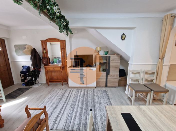 Image No.13-2 Bed House for sale