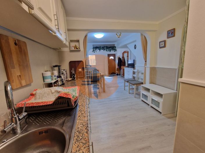 Image No.18-2 Bed House for sale