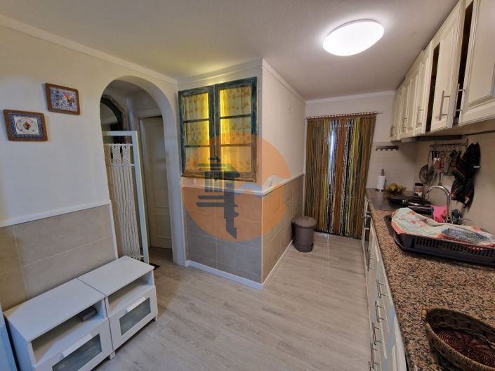 Image No.20-2 Bed House for sale