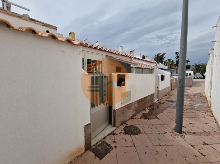 Image No.29-2 Bed House for sale