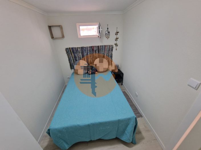 Image No.30-2 Bed House for sale