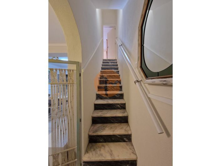 Image No.38-2 Bed House for sale