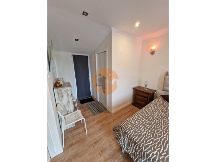 Image No.40-2 Bed House for sale