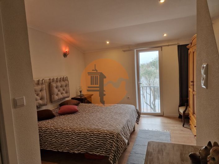 Image No.43-2 Bed House for sale