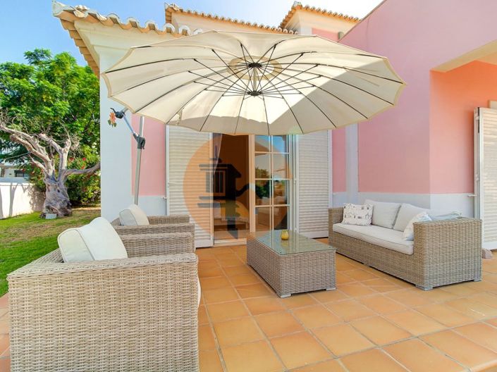 Image No.10-5 Bed House for sale