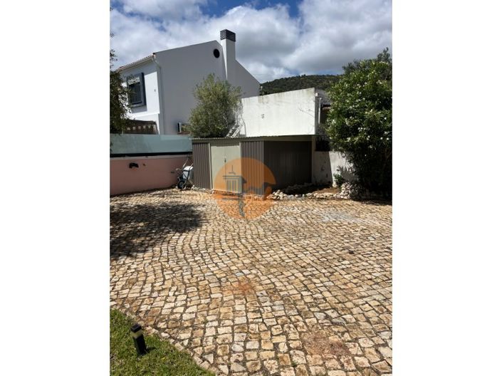 Image No.35-5 Bed House for sale