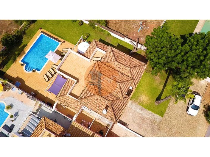 Image No.45-5 Bed House for sale