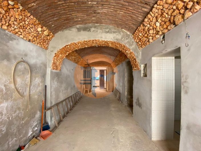 Image No.1-1 Bed House for sale