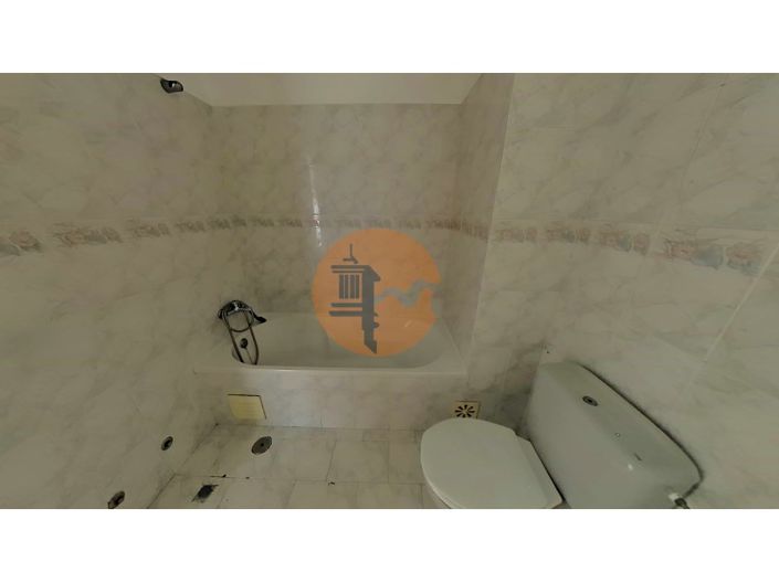 Image No.24-3 Bed Apartment for sale