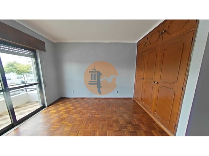 Image No.29-3 Bed Apartment for sale