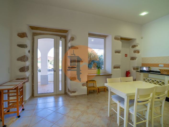 Image No.27-4 Bed House for sale