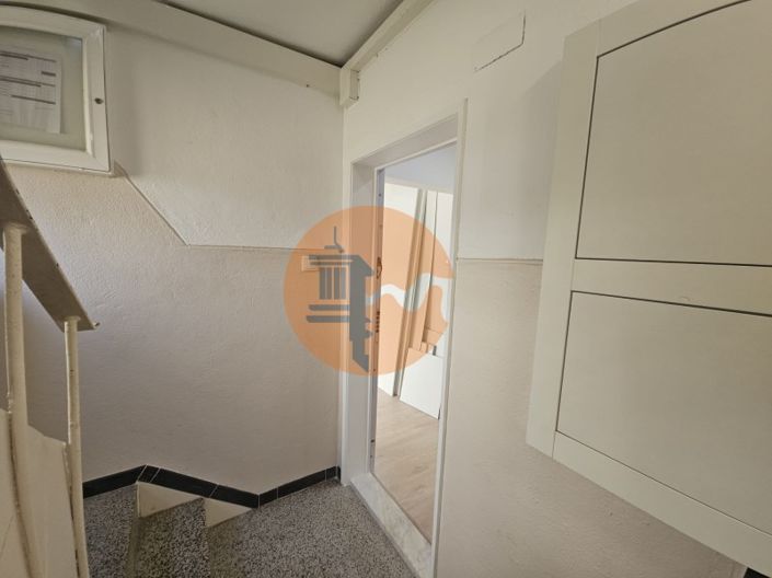 Image No.1-3 Bed Apartment for sale