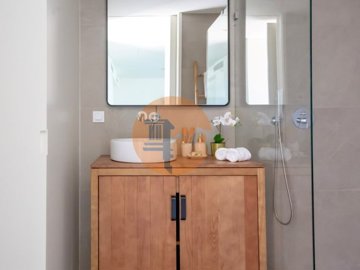 id0e7f9c01-0000-0500-0000-000015a73be3