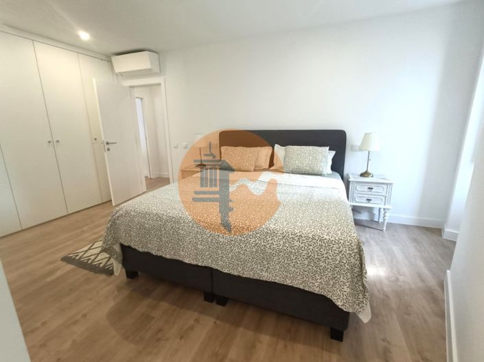 Image No.23-2 Bed Apartment for sale