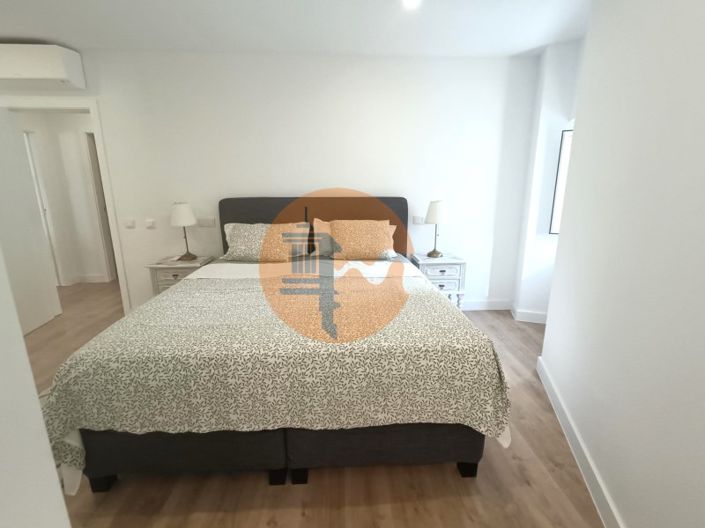 Image No.25-2 Bed Apartment for sale