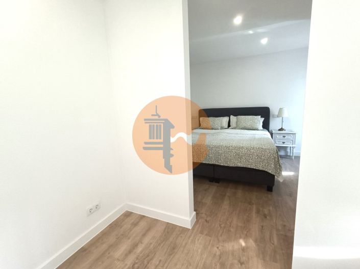 Image No.26-2 Bed Apartment for sale