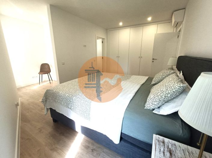 Image No.28-2 Bed Apartment for sale