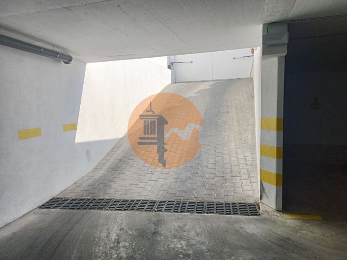 Image No.42-2 Bed Apartment for sale