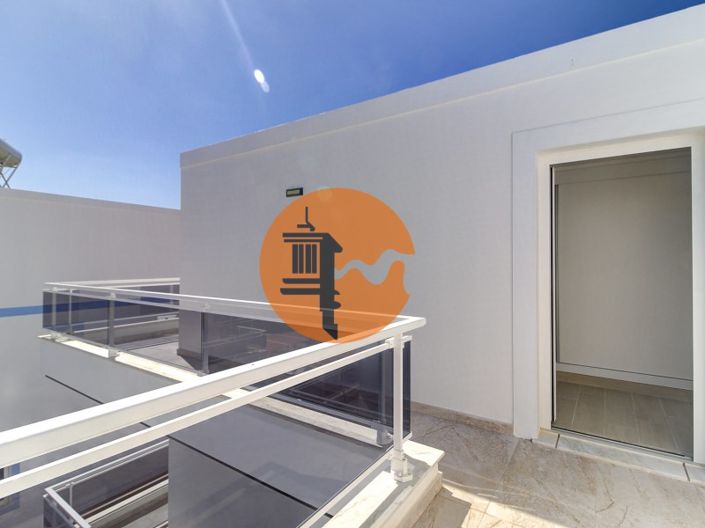 Image No.43-1 Bed Apartment for sale