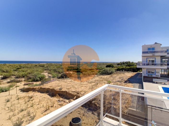 Image No.81-1 Bed Apartment for sale