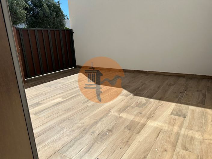 Image No.59-3 Bed House for sale