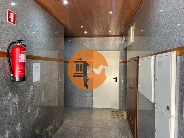 Image No.13-3 Bed Apartment for sale