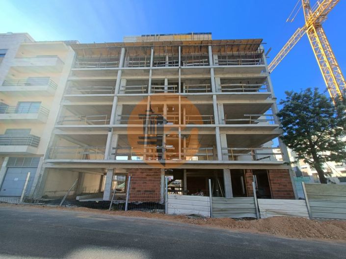 Image No.1-3 Bed Apartment for sale