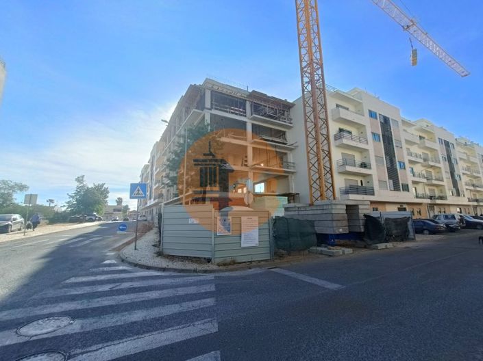 Image No.12-3 Bed Apartment for sale