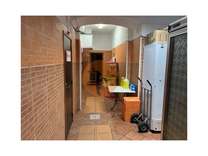 Image No.31-Restaurant for sale