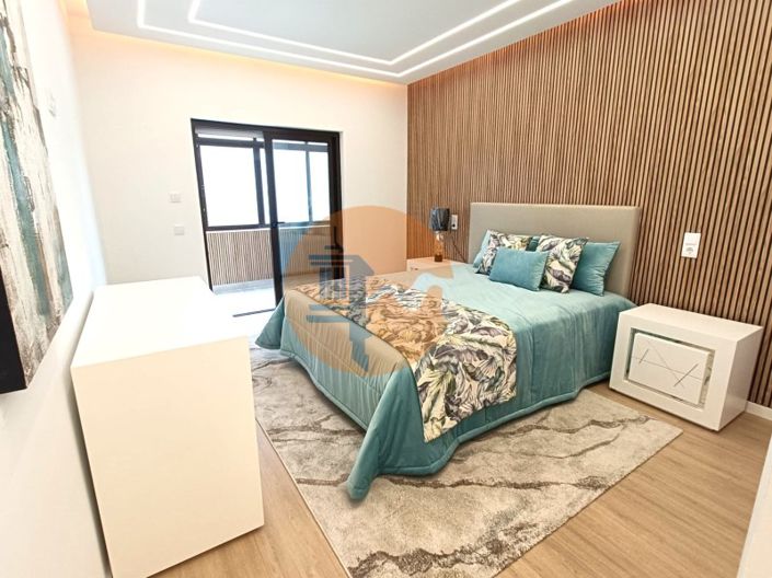 Image No.11-3 Bed Apartment for sale