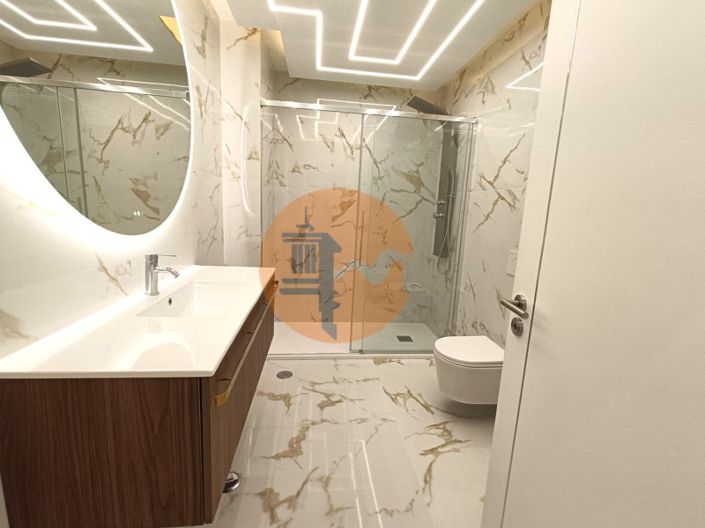 Image No.14-3 Bed Apartment for sale
