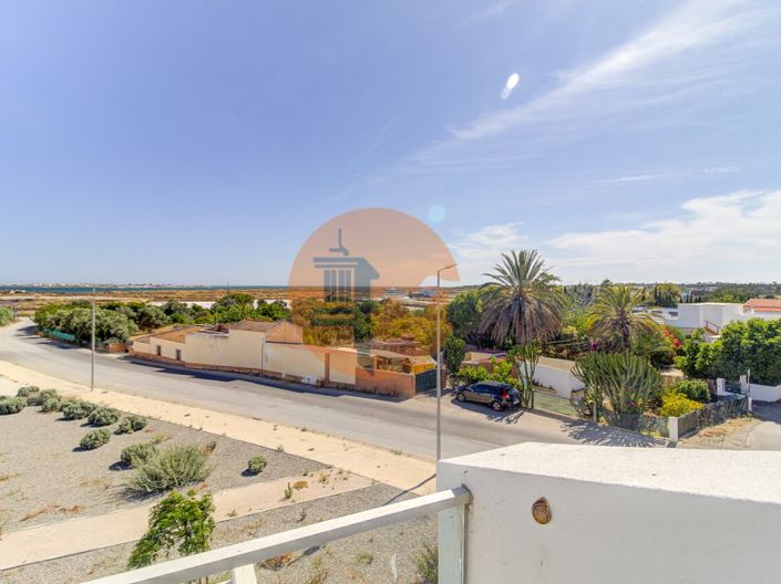 Image No.23-3 Bed House for sale