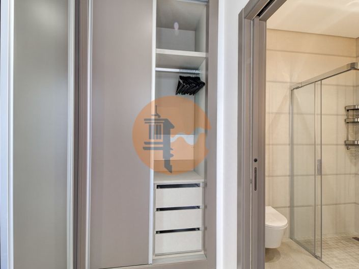 Image No.28-3 Bed House for sale