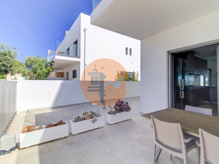 Image No.50-3 Bed House for sale