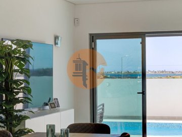 id931e8701-0000-0500-0000-000016074cef