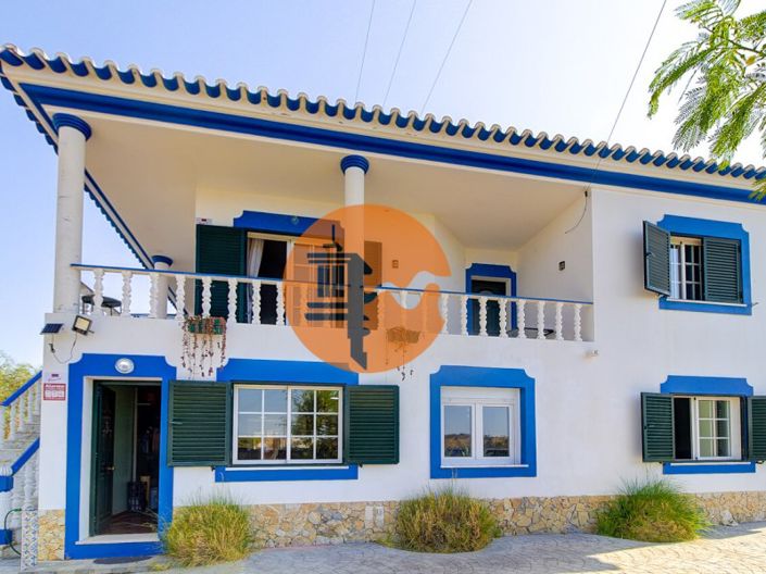 Image No.1-5 Bed House for sale