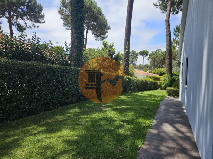 Image No.56-4 Bed House for sale