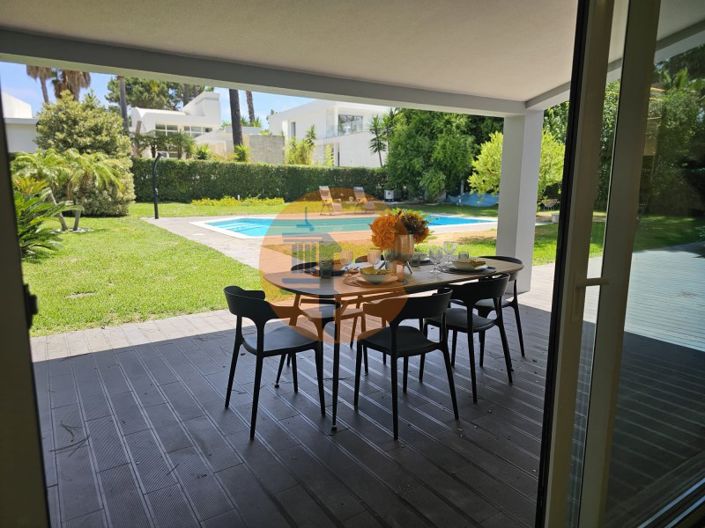 Image No.67-4 Bed House for sale