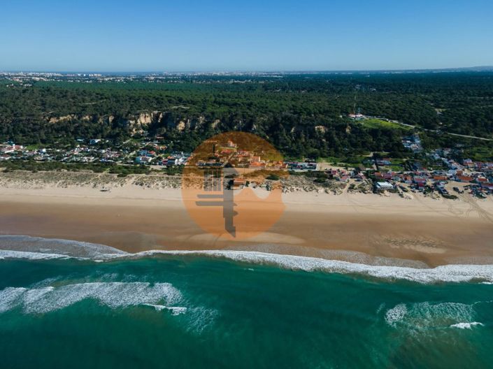 Image No.95-4 Bed House for sale