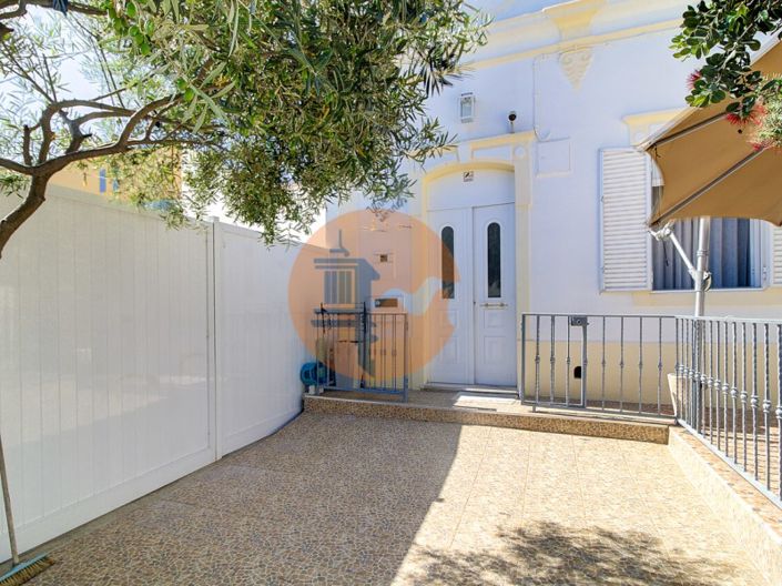 Image No.22-2 Bed House for sale