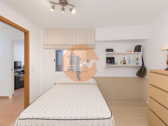 Image No.11-1 Bed House for sale