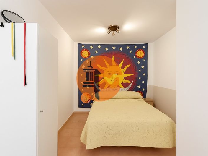 Image No.12-1 Bed House for sale