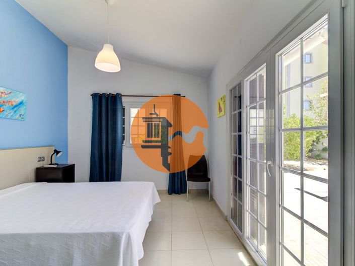 Image No.23-4 Bed House for sale